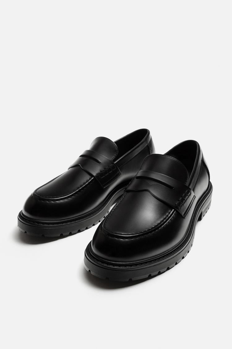 MOCASSINS ELEGANTES COM MÁSCARA