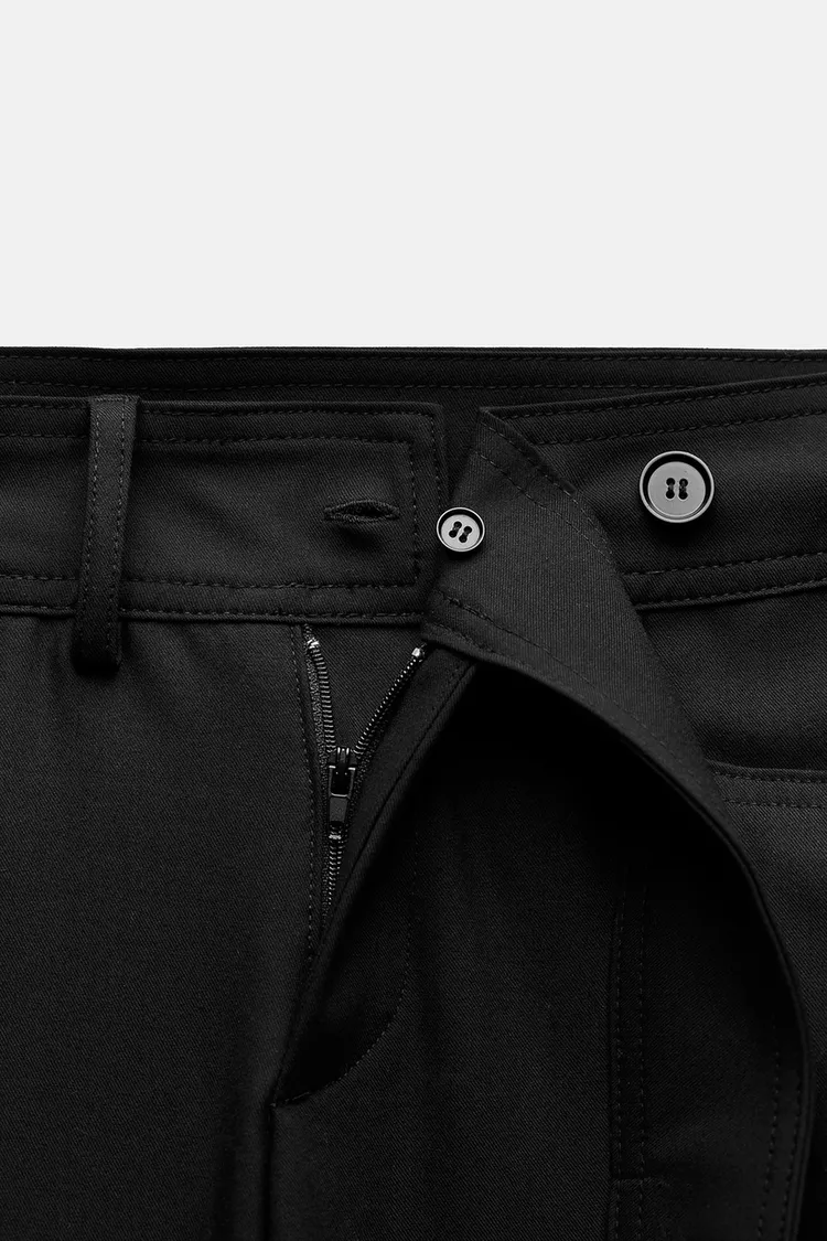 PANTALÃO RETO COM REVERSO